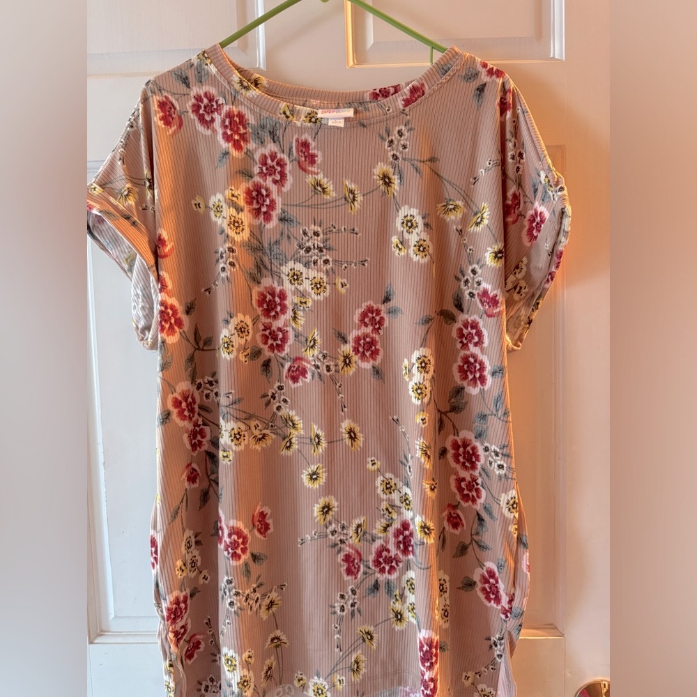 Lularoe Leah tunic